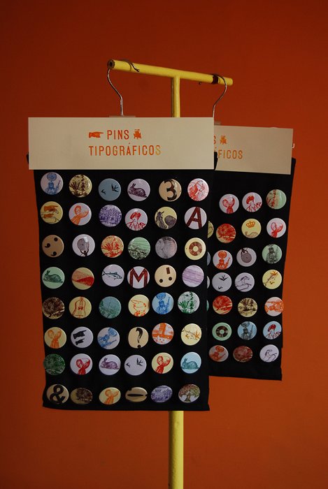 Pins tipográficos