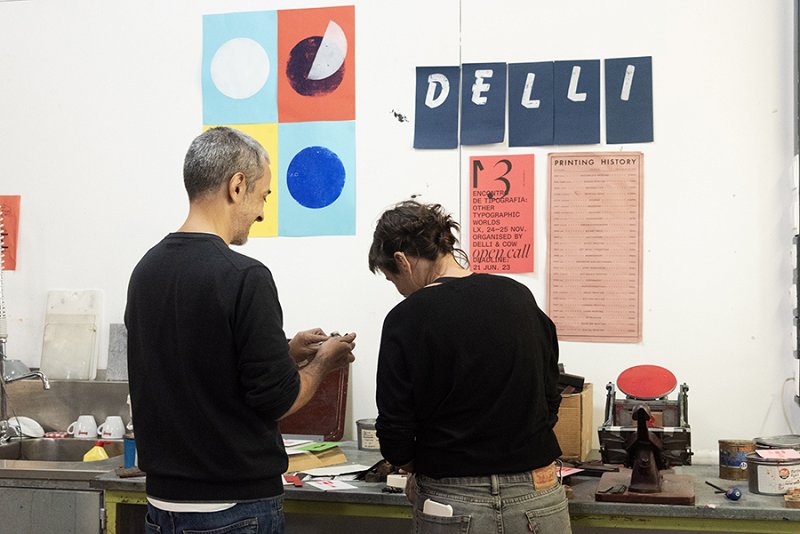 Alfabetos Paralelos: Para além da 26ª letra